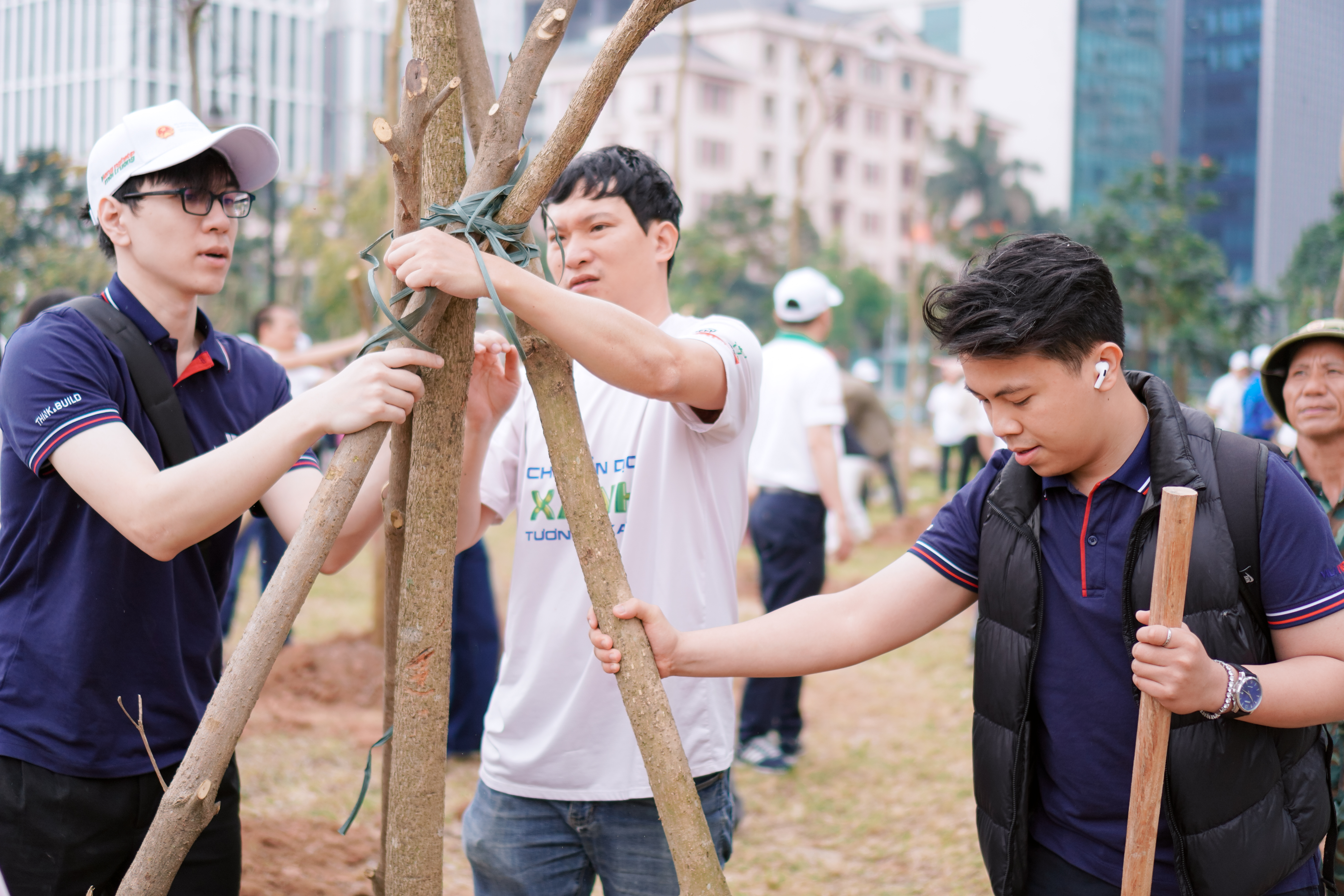 General Contractor Vilai Viet joins UNICEF and WWF in response to Earth Hour 2026.